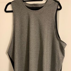 Lululemon lab tank L